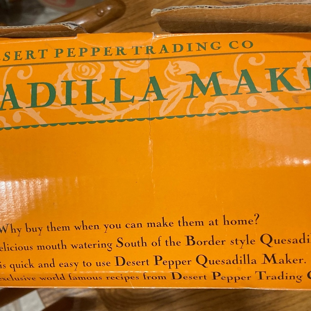 Quesadilla maker. - Picture 3 of 3